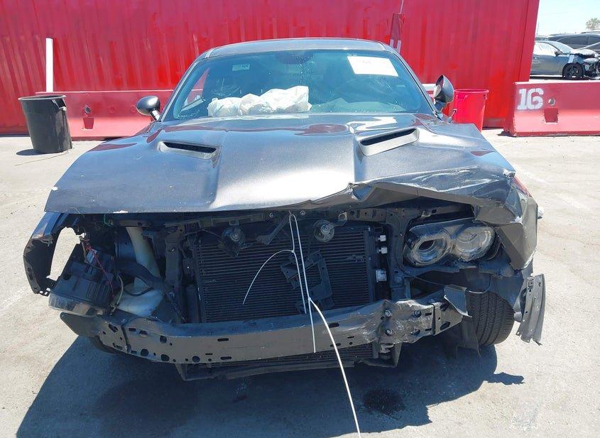 Dodge Challenger
