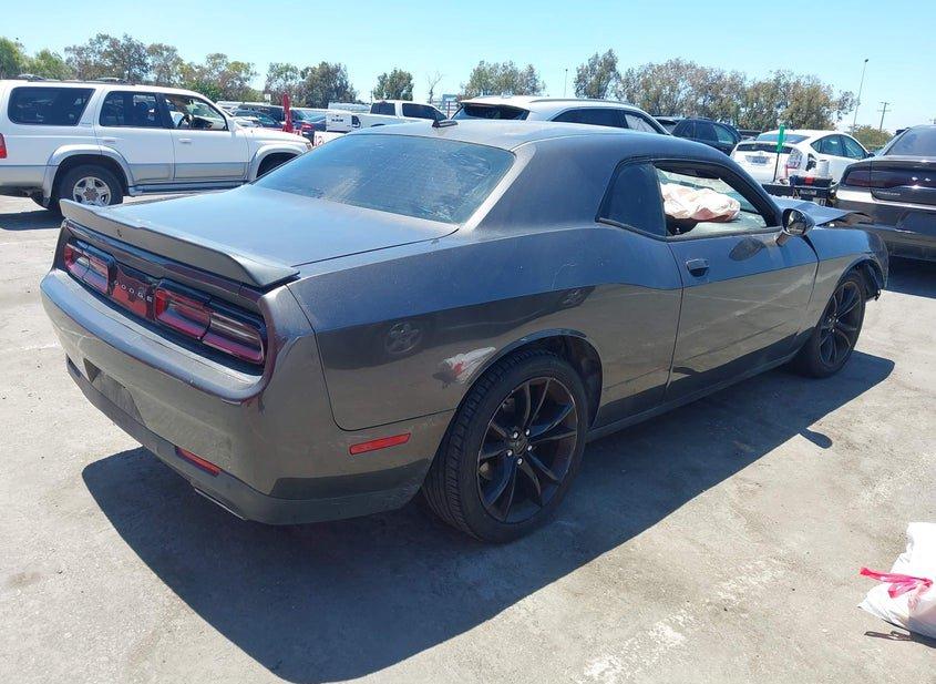 Dodge Challenger
