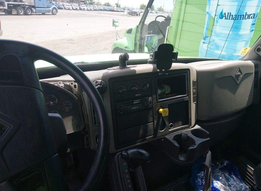 International 4000