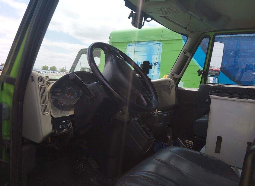 International 4000