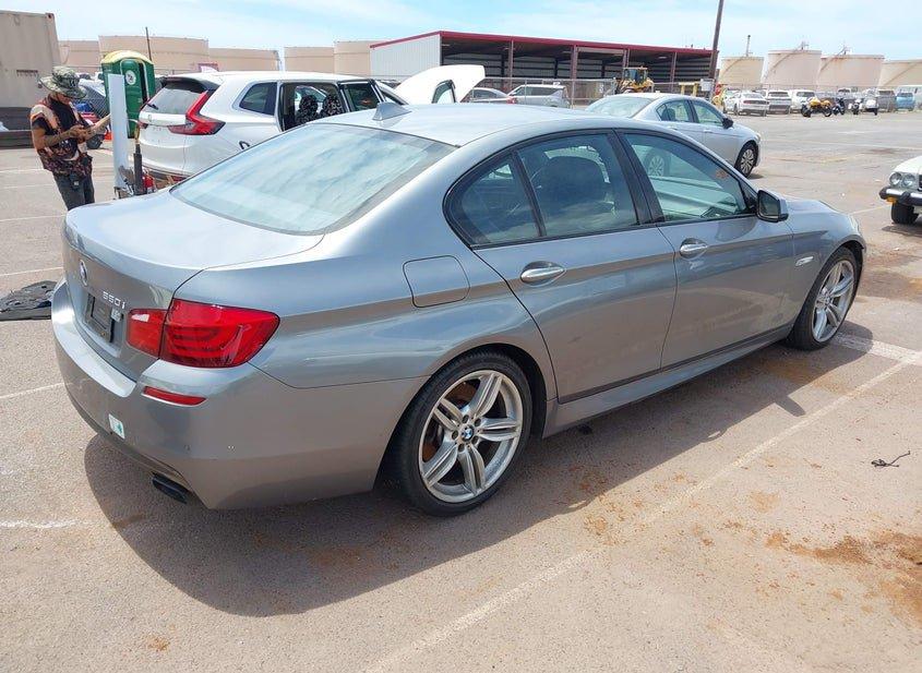 BMW 550I