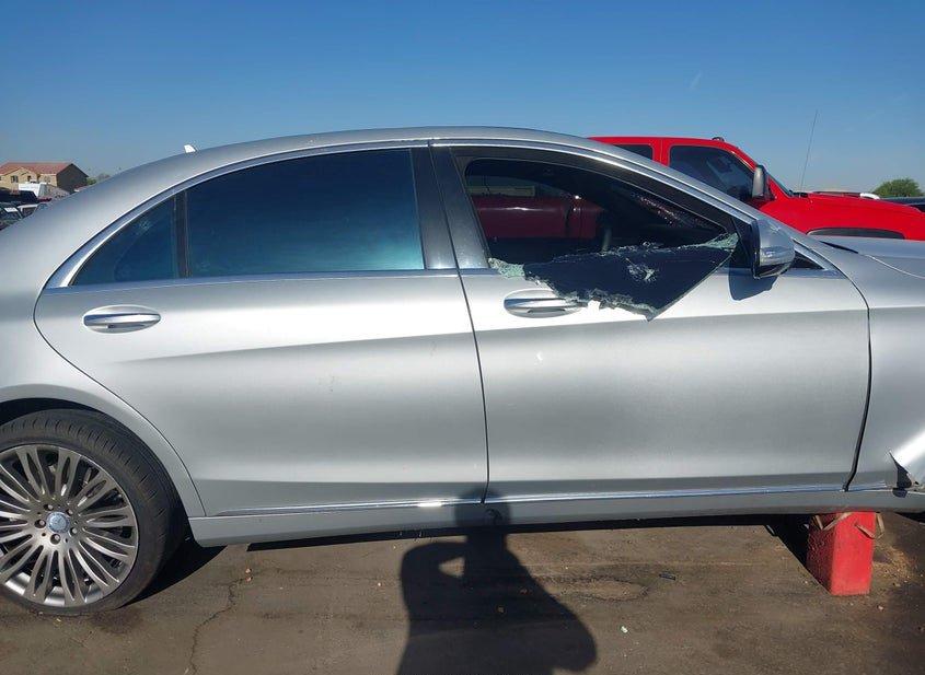 Mercedes-Benz S 550