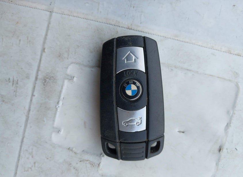 BMW 328I