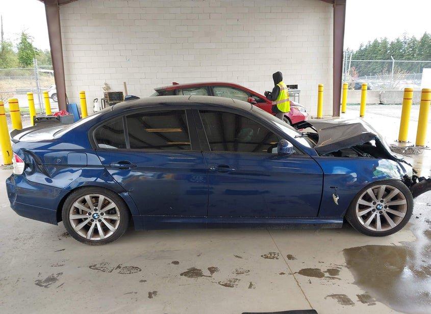 BMW 328I