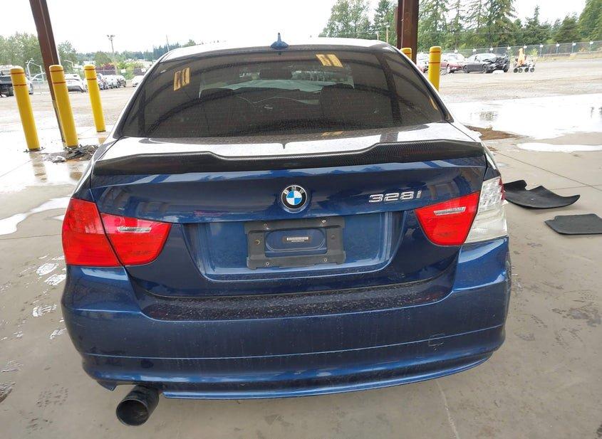 BMW 328I