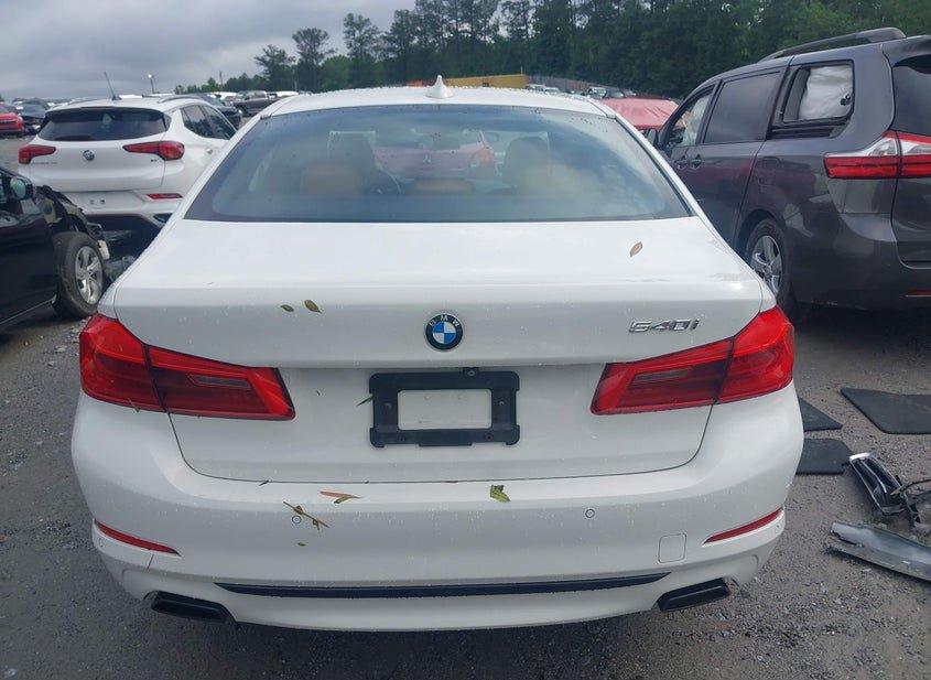 BMW 540I