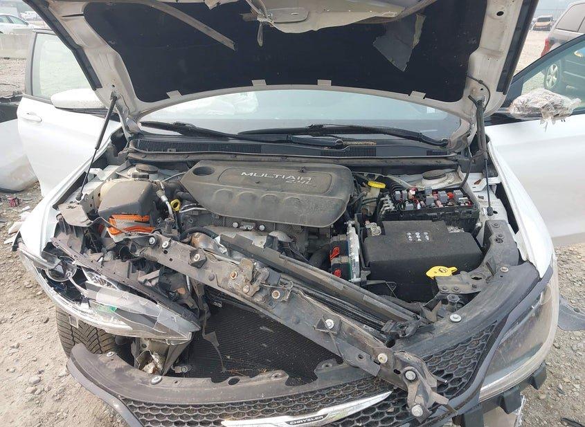 Chrysler 200