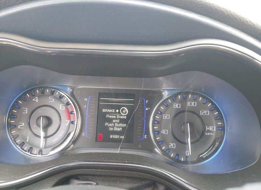 Chrysler 200