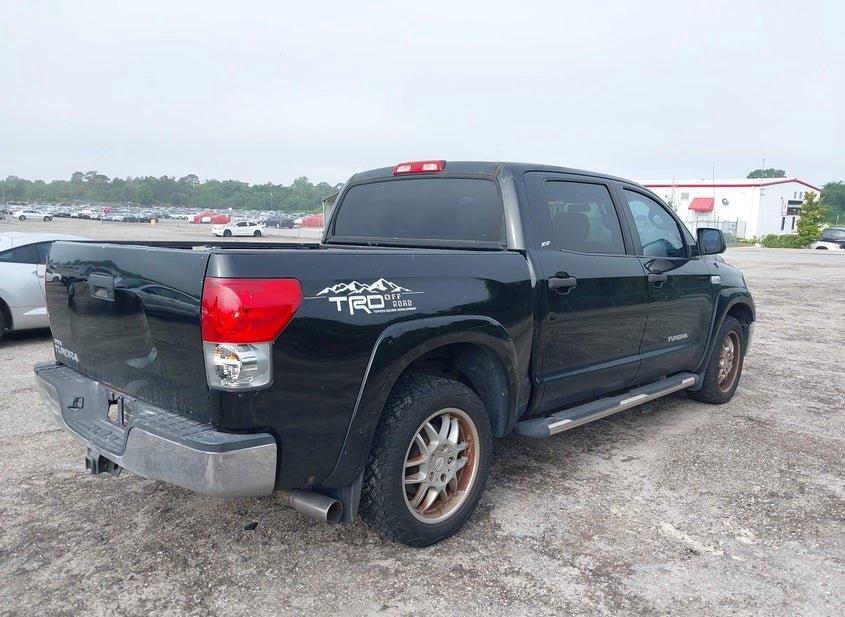 Toyota Tundra