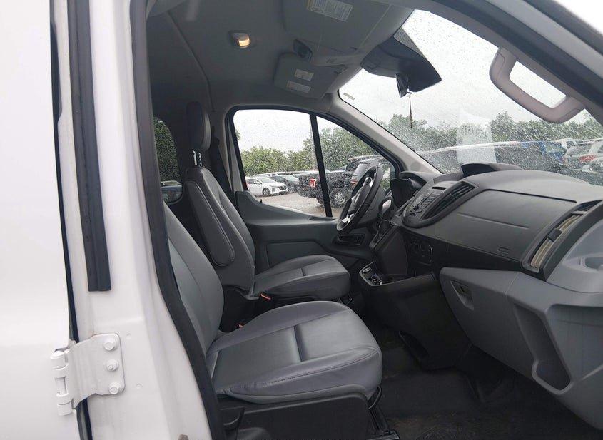 Ford Transit-350
