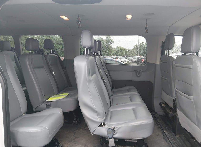 Ford Transit-350