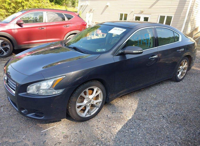 Nissan Maxima