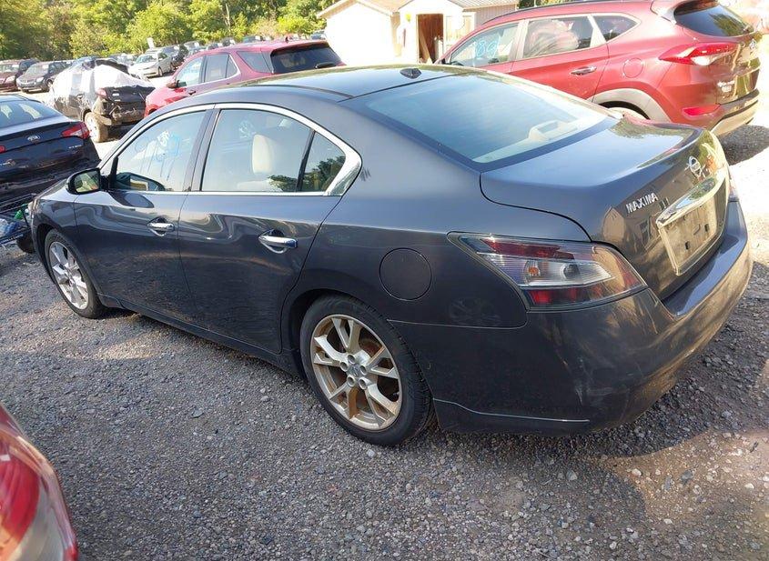 Nissan Maxima