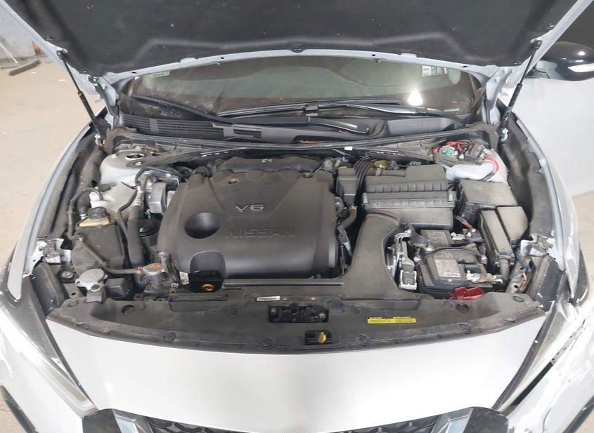 Nissan Maxima