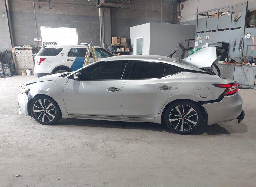 Nissan Maxima