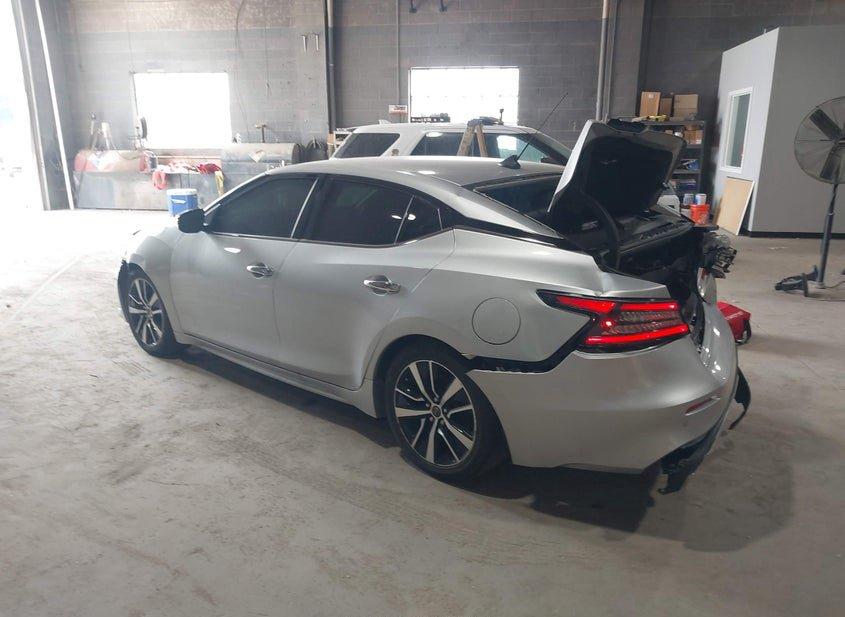 Nissan Maxima