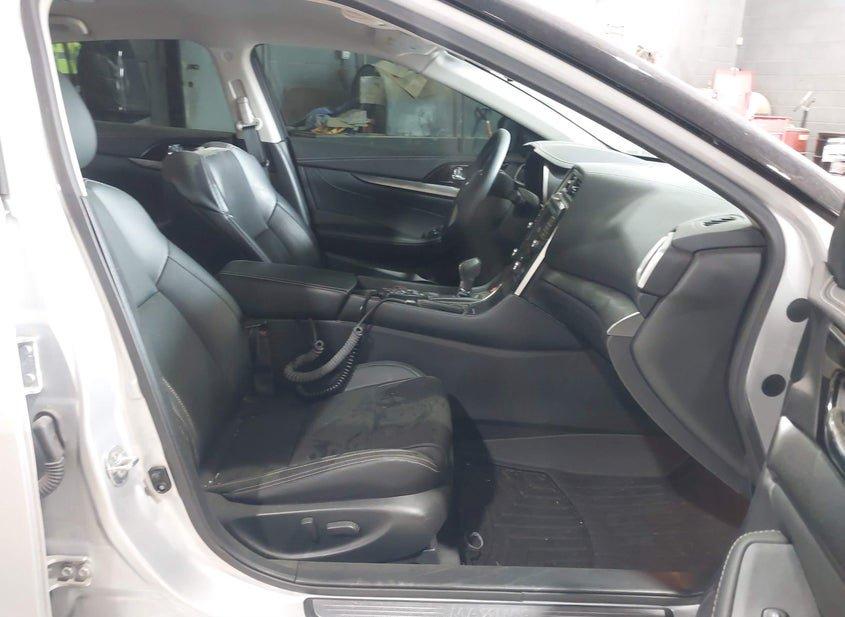 Nissan Maxima