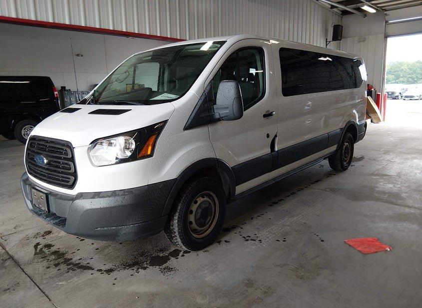 Ford Transit-350