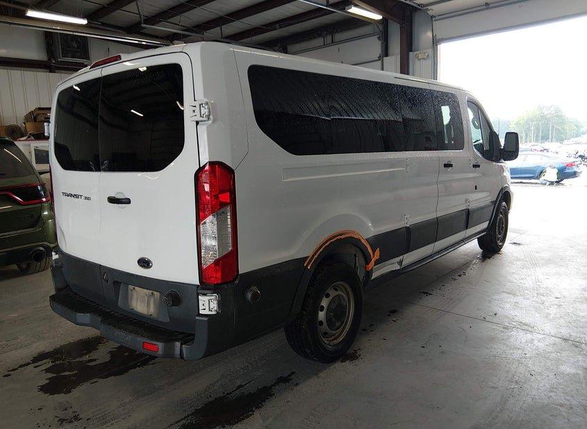 Ford Transit-350