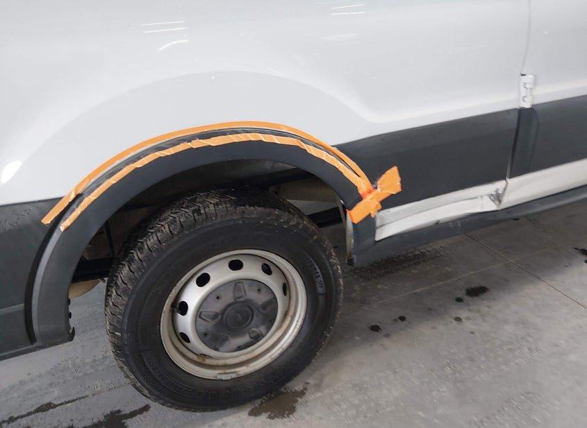 Ford Transit-350