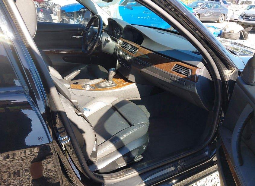 BMW 335I