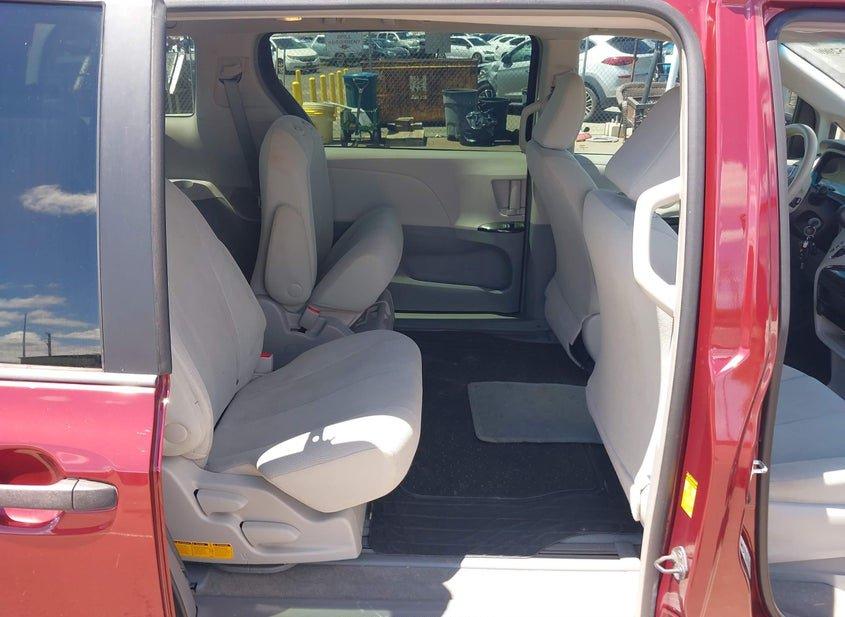 Toyota Sienna