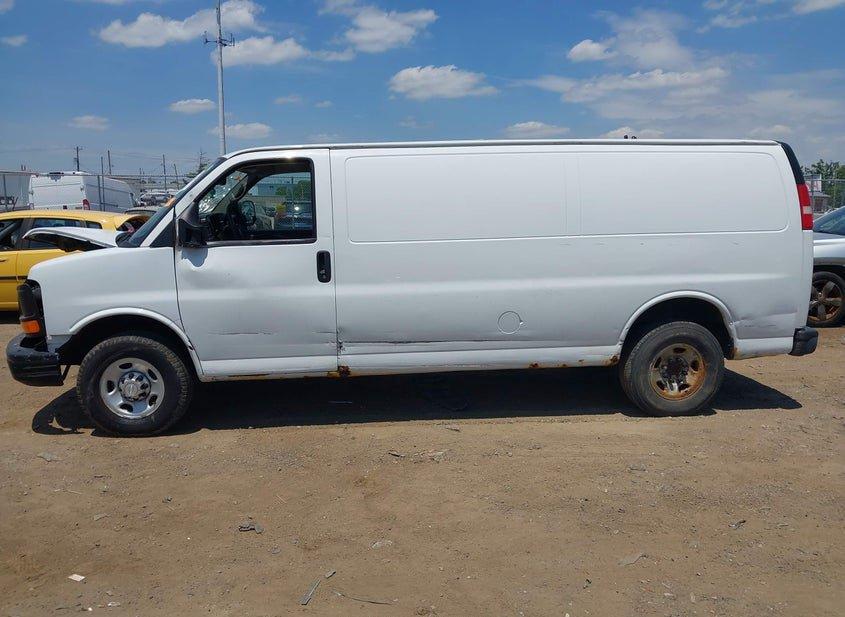 Chevrolet Express 3500