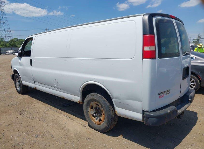 Chevrolet Express 3500