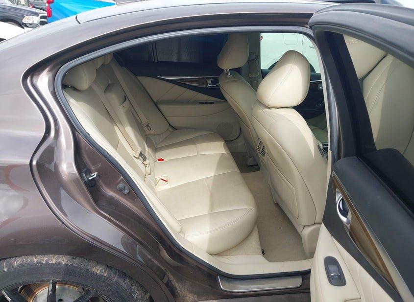 Infiniti Q50