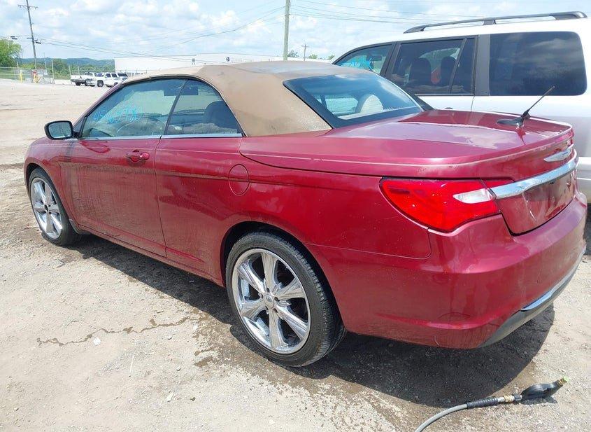 Chrysler 200