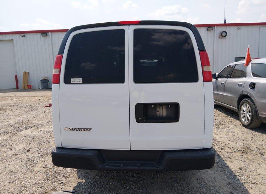 Chevrolet Express 3500