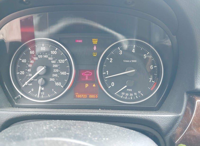 BMW 328I