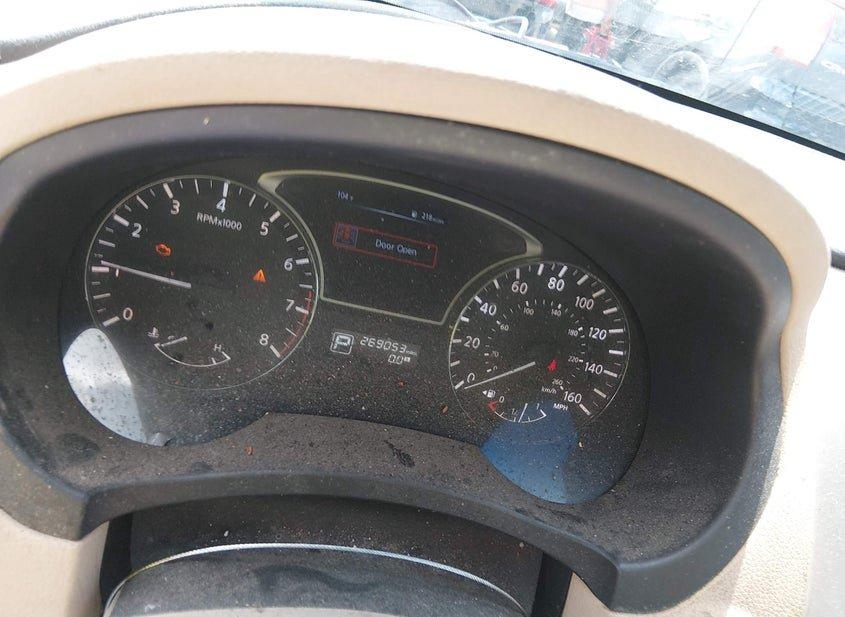 Nissan Altima