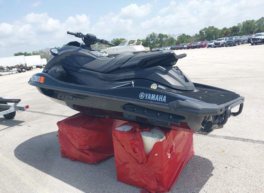 Yamaha Gp1800
