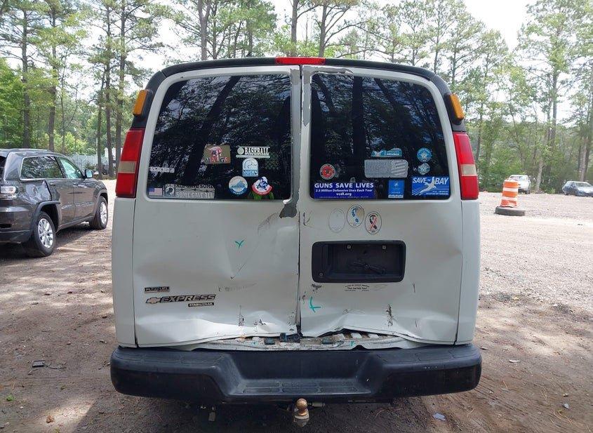 Chevrolet Express 2500
