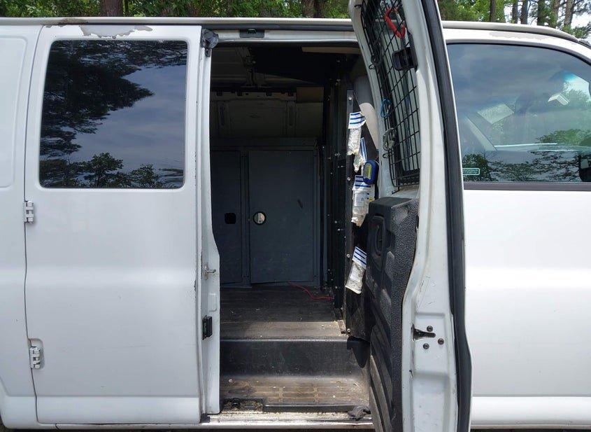 Chevrolet Express 2500