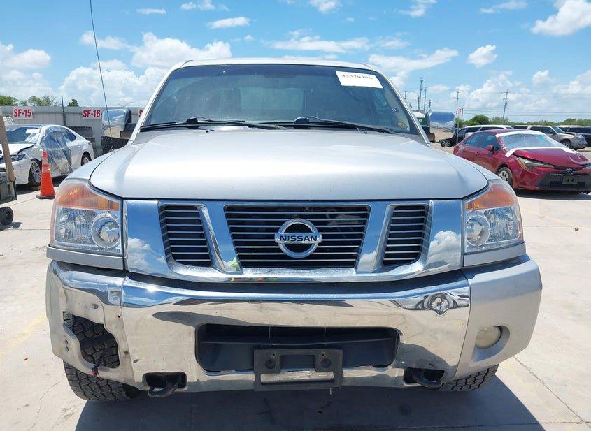 Nissan Titan