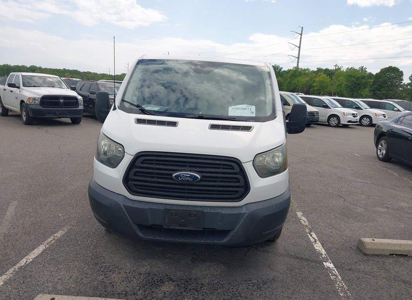 Ford Transit-150