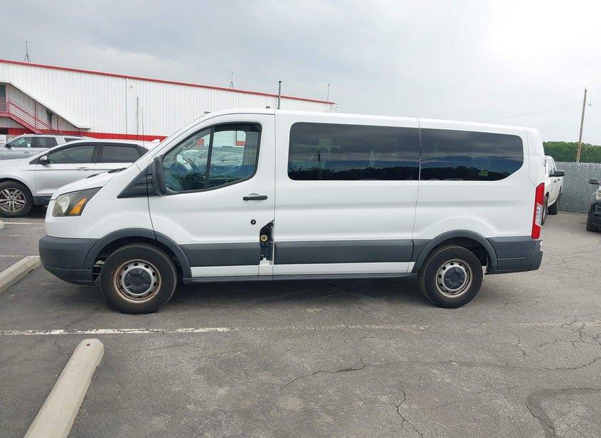 Ford Transit-150