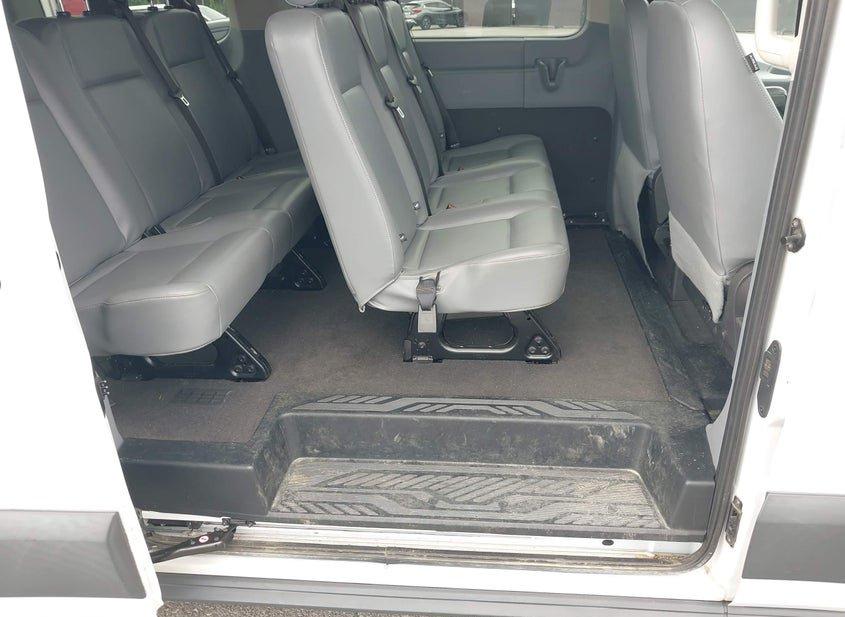 Ford Transit-150