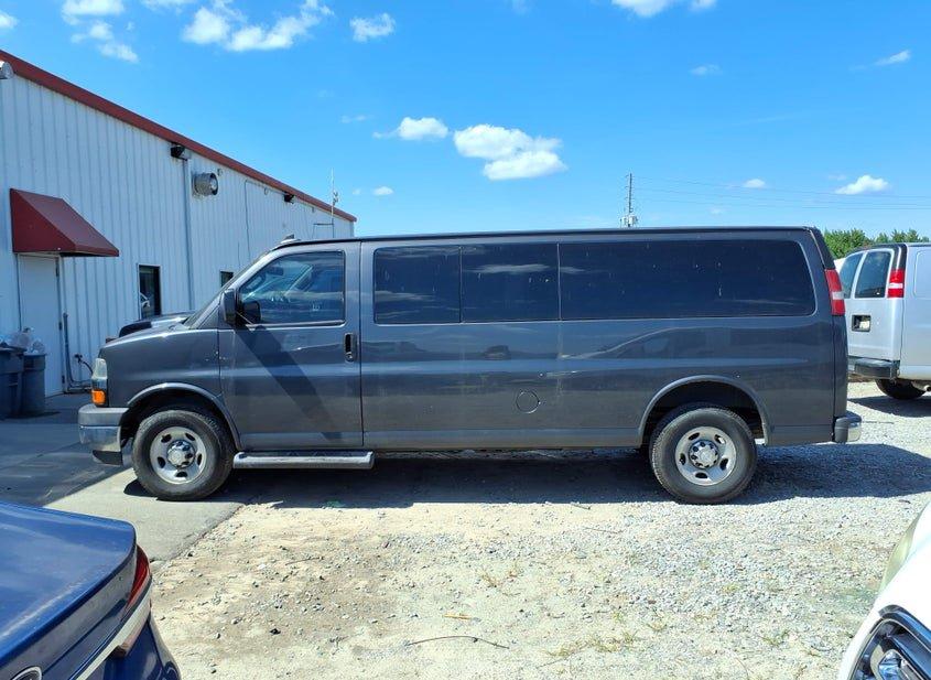 Chevrolet Express 3500