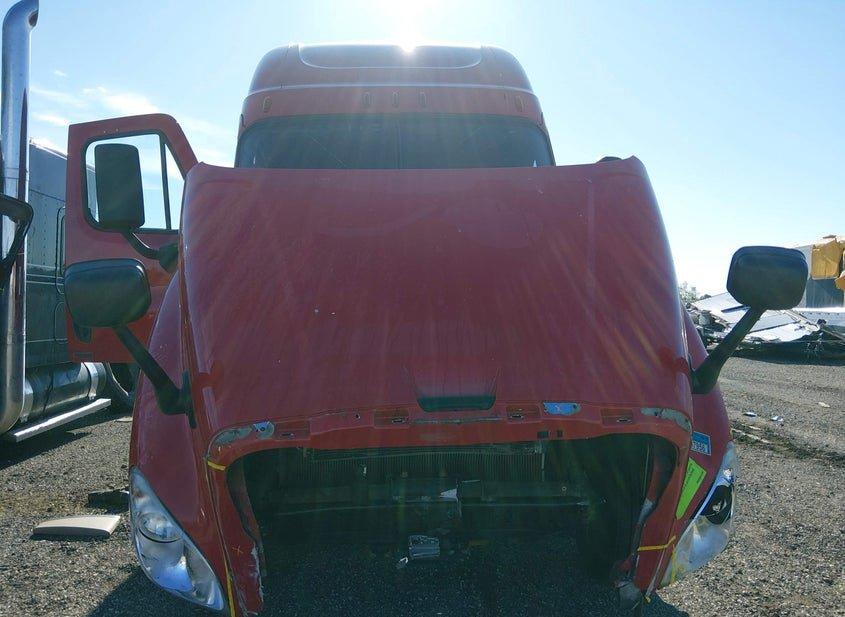 Freightliner Cascadia 125