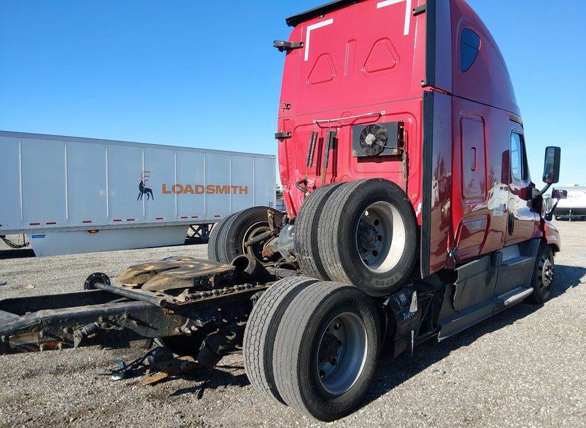 Freightliner Cascadia 125