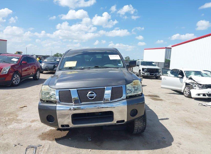 Nissan Titan