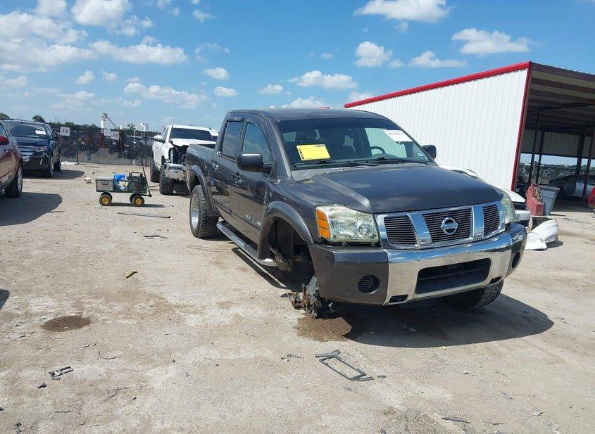 Nissan Titan