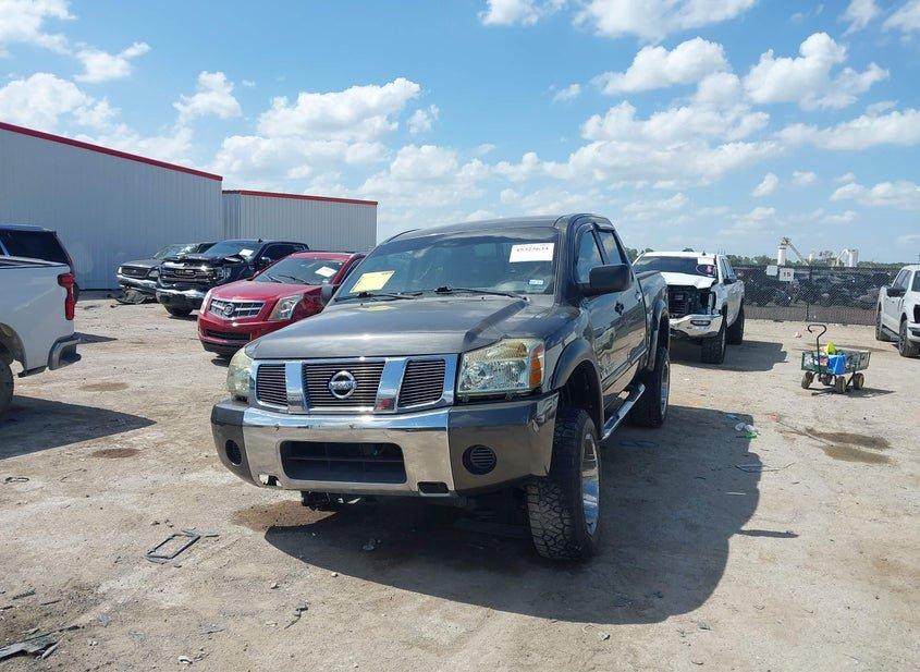 Nissan Titan