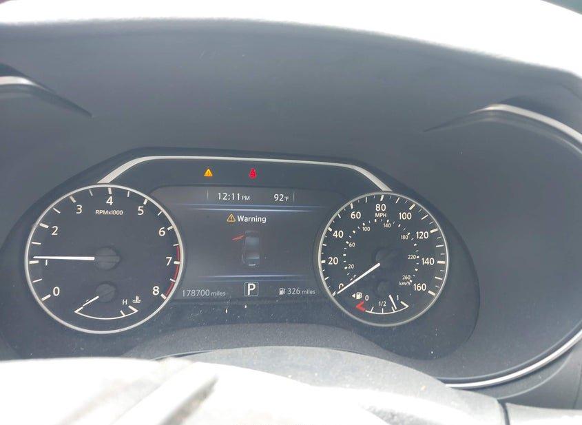 Nissan Maxima