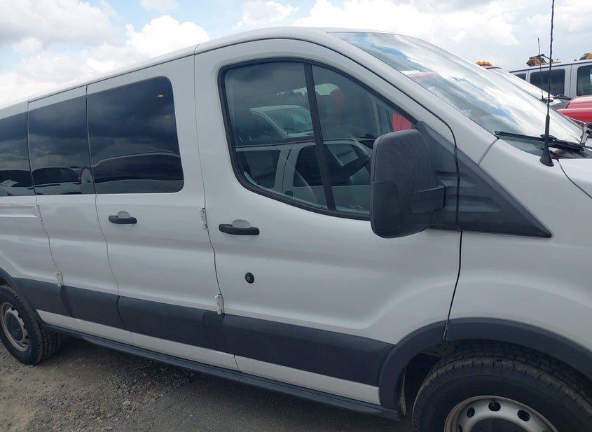 Ford Transit-350