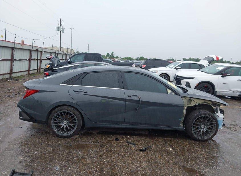 Hyundai Elantra Hybrid
