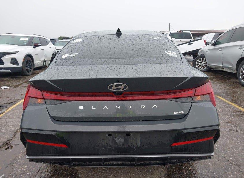 Hyundai Elantra Hybrid